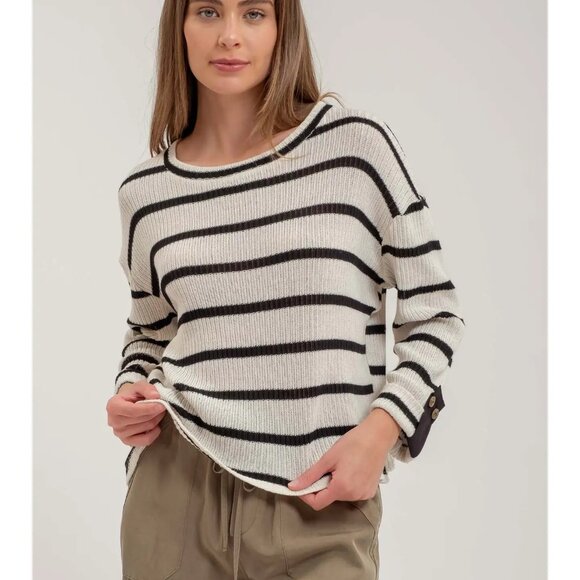 NWT Black Striped Relaxed 3/4 Cuffed Sleeve Knit Top - Picture 3 of 4